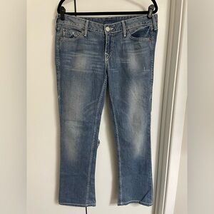 True Religion Women's, Light/medium Wash 100% cotton Denim Jeans